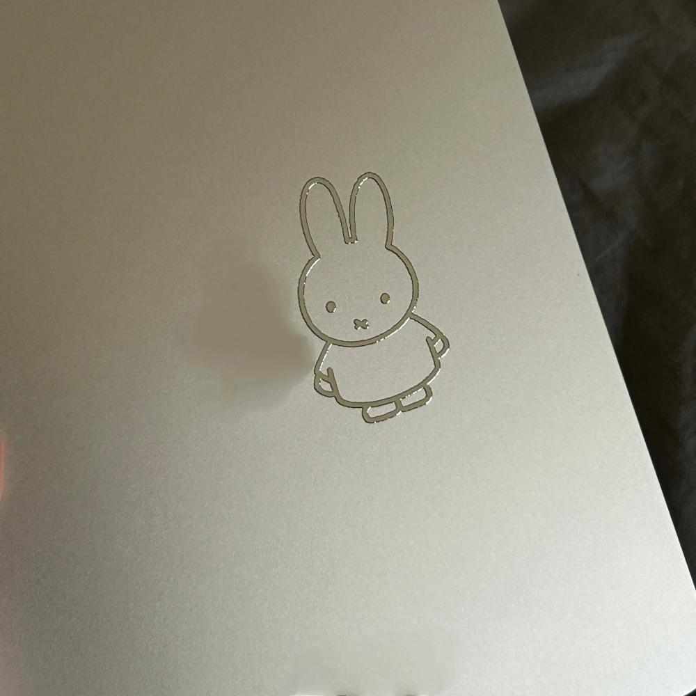 ミッフィーウサギメタルステッカー高級感学生タブレットiPad - Fire Tablet Accessories のレビューと価格