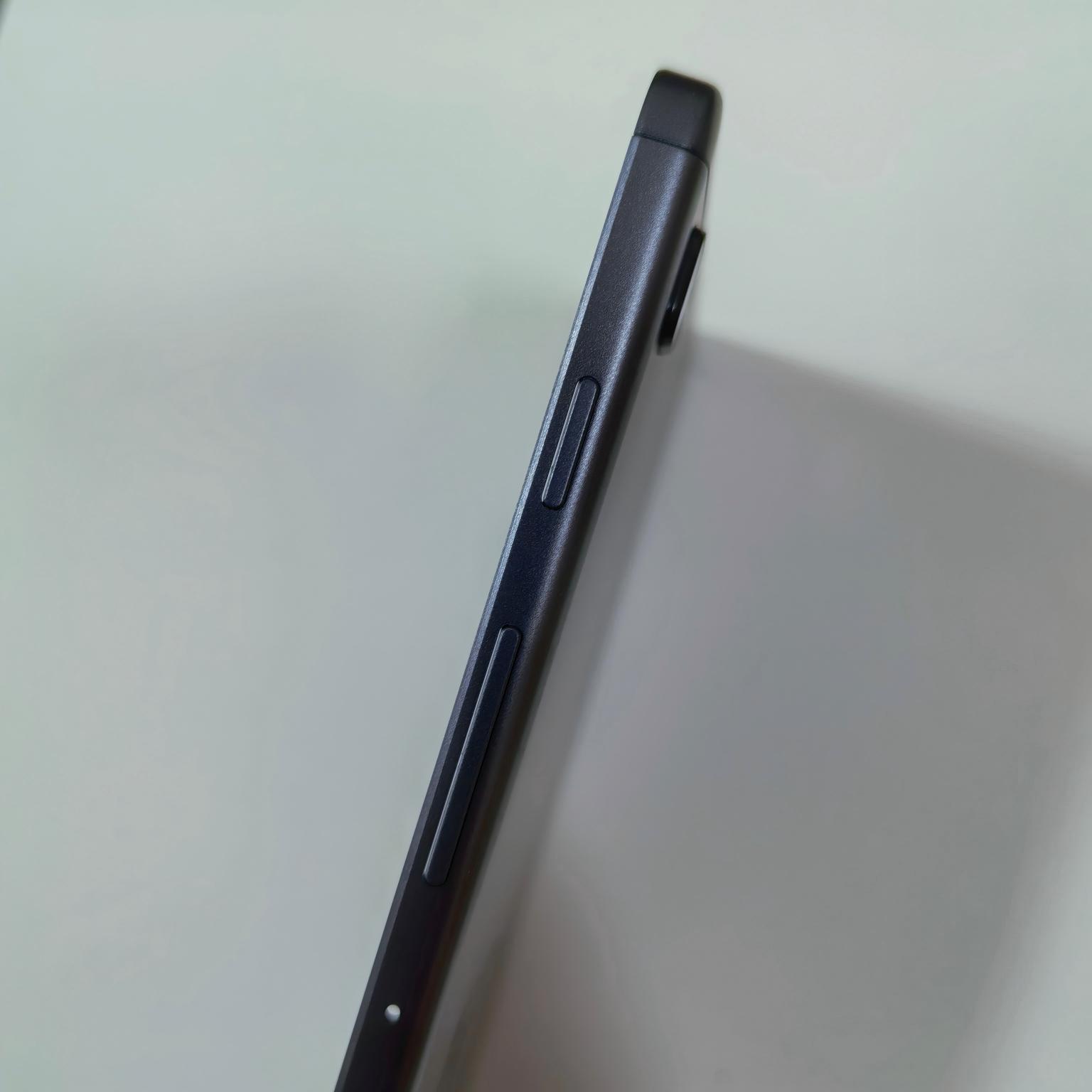 シェルバック サムスンギャラクシータブA7 T220 SM- - Vortex Tablet Accessories のレビューと価格
